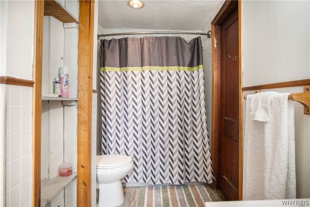 445 North Ogden Street, Buffalo, NY 14212