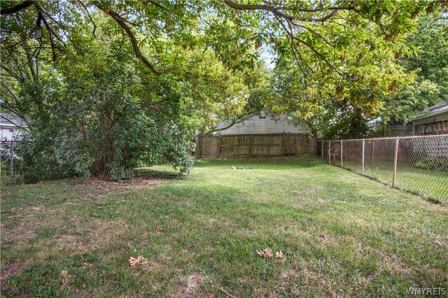 445 North Ogden Street, Buffalo, NY 14212
