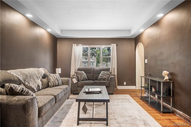 445 North Ogden Street, Buffalo, NY 14212