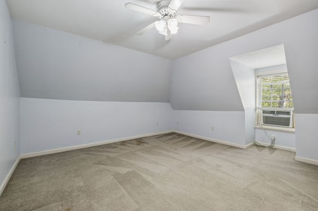 2075 Ussery Ln, Clarksville, TN 37040