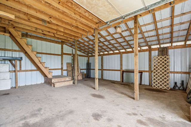 2075 Ussery Ln, Clarksville, TN 37040
