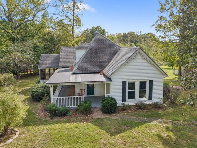 2075 Ussery Ln, Clarksville, TN 37040