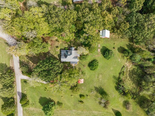 2075 Ussery Ln, Clarksville, TN 37040