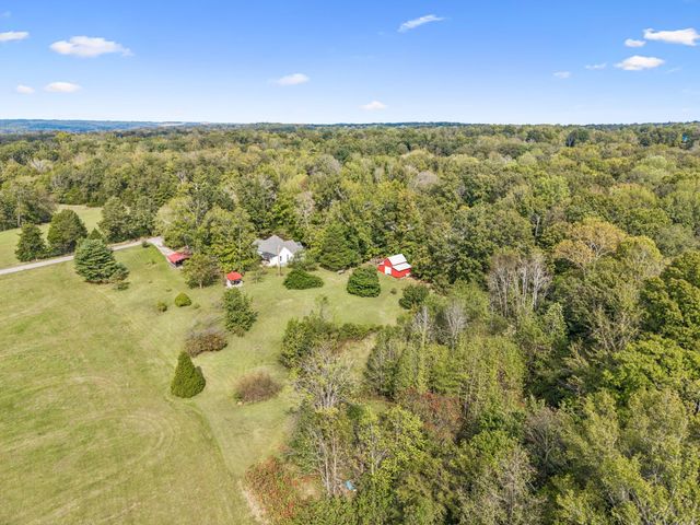 2075 Ussery Ln, Clarksville, TN 37040