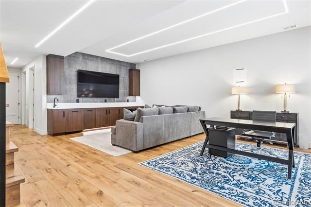223 Garfield Street, Denver, CO 80206