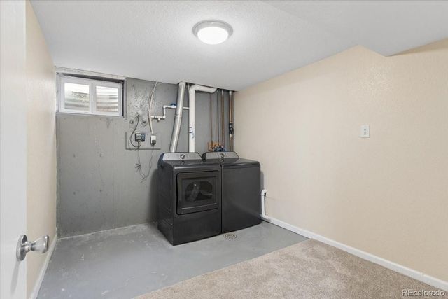 1477 S Brentwood Street, Lakewood, CO 80232