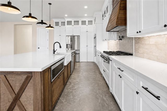 1056 Glenoak Dr, Corpus Christi, TX 78418