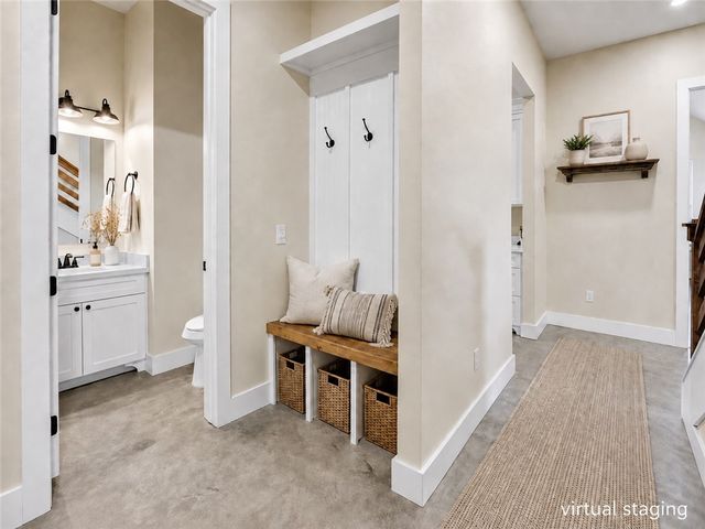 1056 Glenoak Dr, Corpus Christi, TX 78418