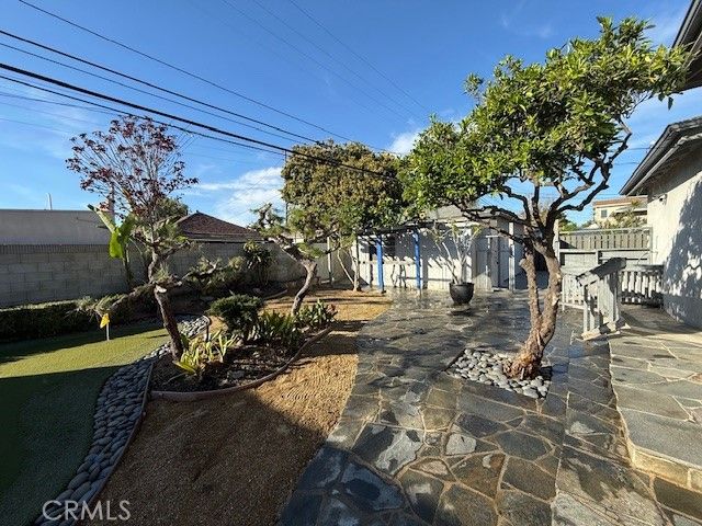 11151 Wagner, Culver City, CA 90230