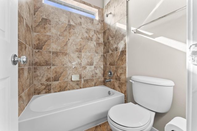 9603 Indian Trail, Mont Belvieu, TX 77523