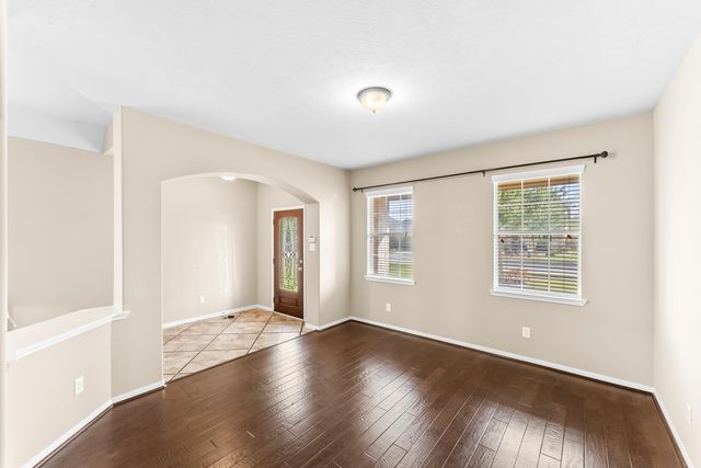 9603 Indian Trail, Mont Belvieu, TX 77523