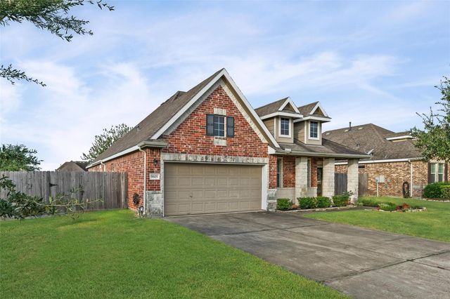 9603 Indian Trail, Mont Belvieu, TX 77523