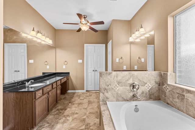 9603 Indian Trail, Mont Belvieu, TX 77523