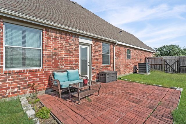 9603 Indian Trail, Mont Belvieu, TX 77523