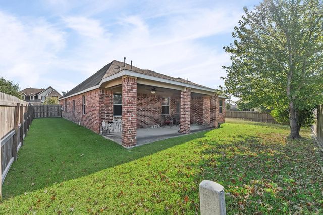 9603 Indian Trail, Mont Belvieu, TX 77523