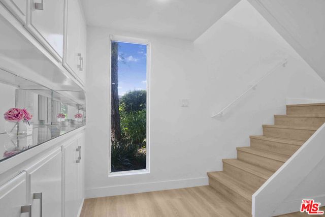 8 Aspen Way, Rolling Hills Estates, CA 90274