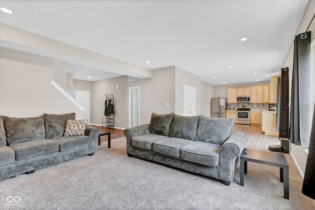 10131 Caprock Canyon Drive, Indianapolis, IN 46229