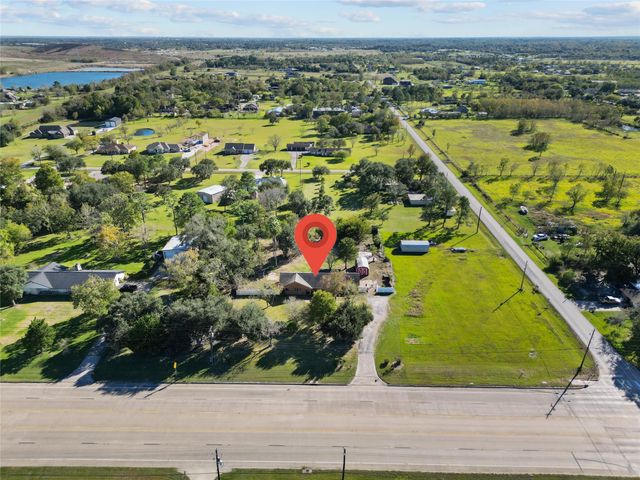 11029 Fm-1764, Santa Fe, TX 77510