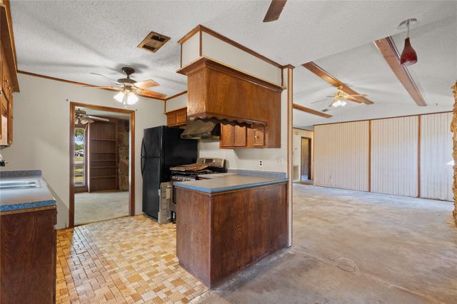 11029 Fm-1764, Santa Fe, TX 77510