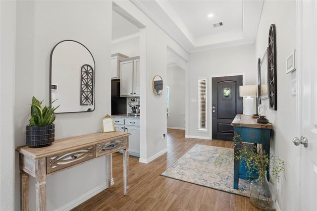 9218 Regan Way, Mont Belvieu, TX 77523