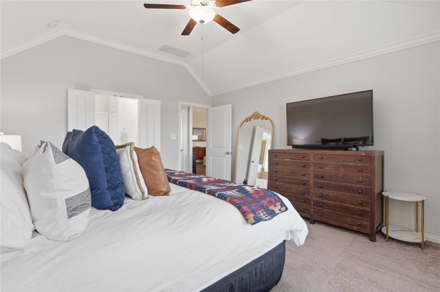 9218 Regan Way, Mont Belvieu, TX 77523