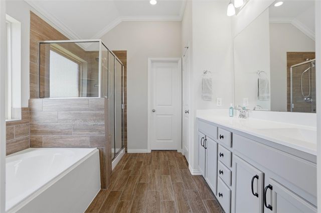 9218 Regan Way, Mont Belvieu, TX 77523