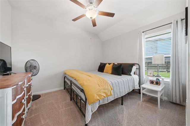 9218 Regan Way, Mont Belvieu, TX 77523