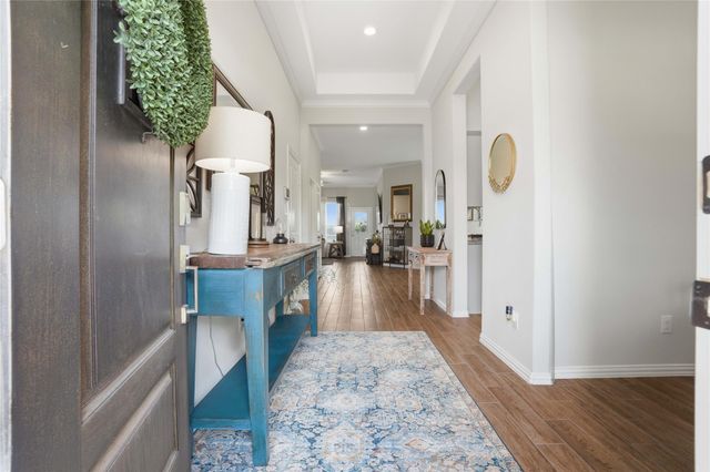 9218 Regan Way, Mont Belvieu, TX 77523