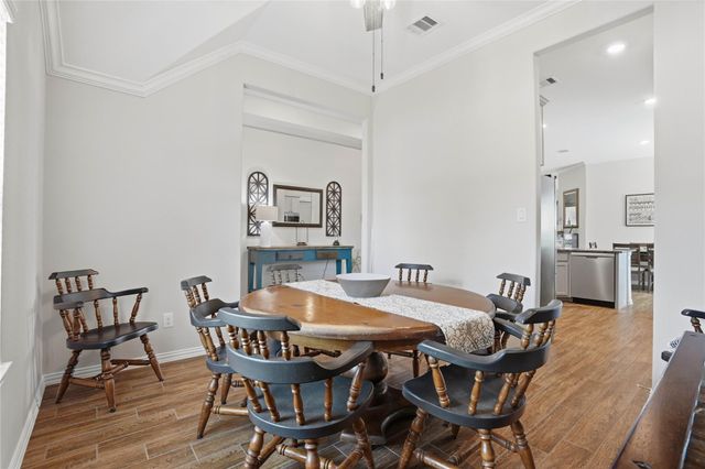 9218 Regan Way, Mont Belvieu, TX 77523