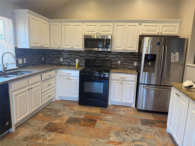 2732 SE 90Th Street, Moore, OK 73160