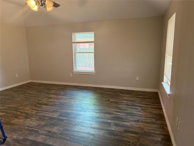 2732 SE 90Th Street, Moore, OK 73160