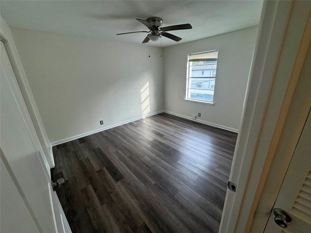4945 N Hall Street F-4945, Dallas, TX 75235