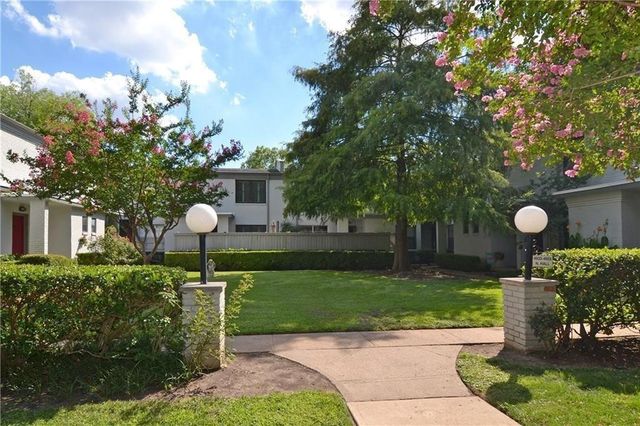 4945 N Hall Street F-4945, Dallas, TX 75235