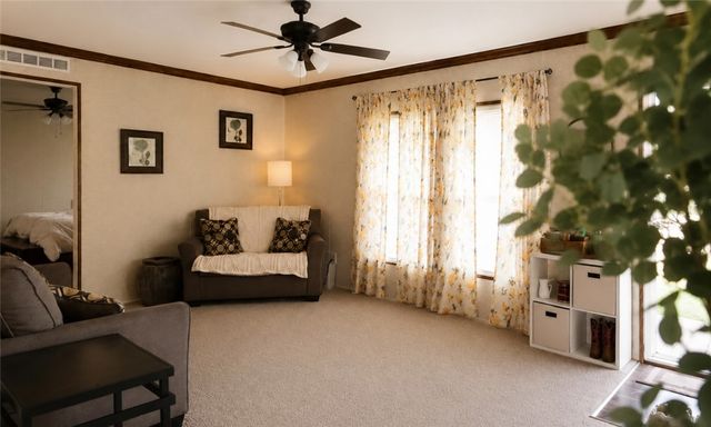 7900 81 S Highway, Starr, SC 29684