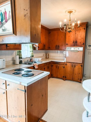 1110 Vance Street E, Wilson, NC 27893