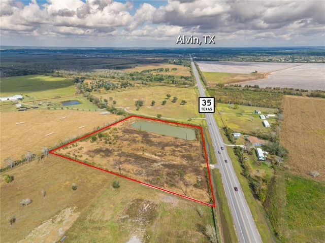 10212 Highway 35, Liverpool, TX 77577