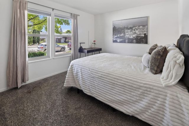 3225 Argonaut Ave, Rocklin, CA 95677