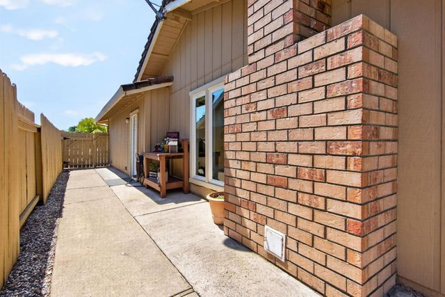 3225 Argonaut Ave, Rocklin, CA 95677