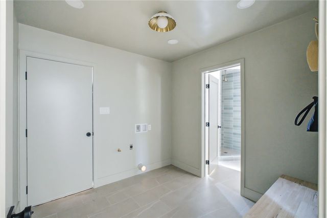 958 Fairway, Bakersfield, CA 93309