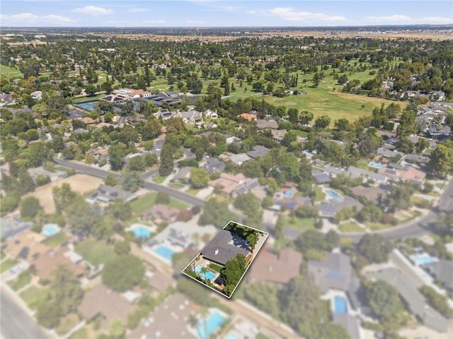 958 Fairway, Bakersfield, CA 93309