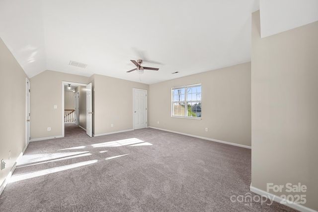 7515 Crestside Lane, Charlotte, NC 28227