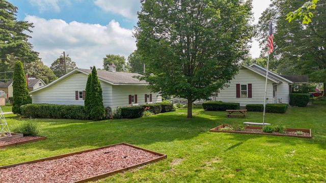 205 Haines Street, Dowagiac City, MI 49047