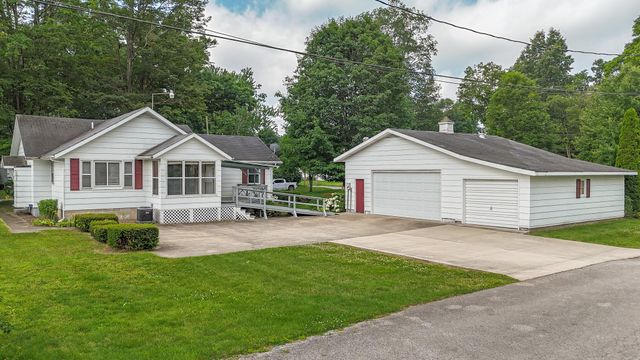 205 Haines Street, Dowagiac City, MI 49047