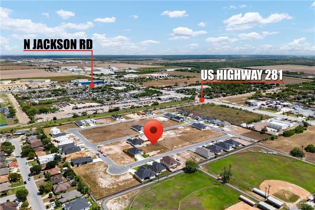 305 N 30th Street, Hidalgo, TX 78557