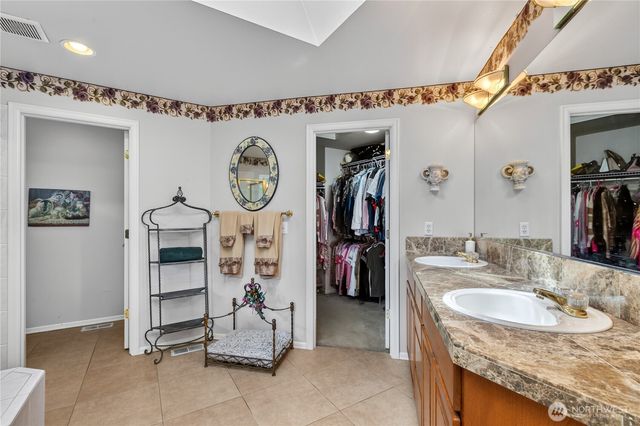 11215 29th Street SE, Lake Stevens, WA 98258