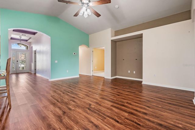 11709 SPINDRIFT LOOP, Hudson, FL 34667