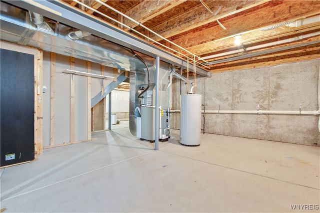 5 Saint Davids Road, Lancaster, NY 14086