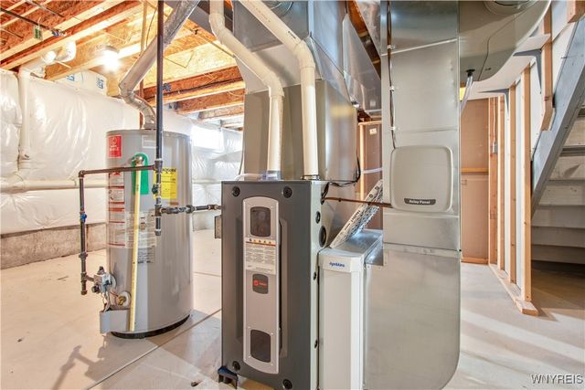 5 Saint Davids Road, Lancaster, NY 14086