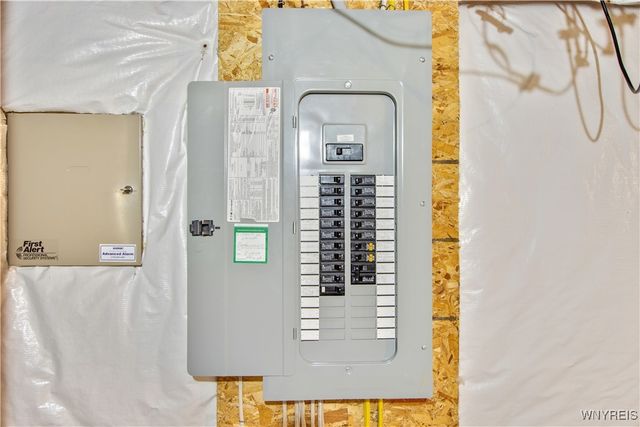 5 Saint Davids Road, Lancaster, NY 14086