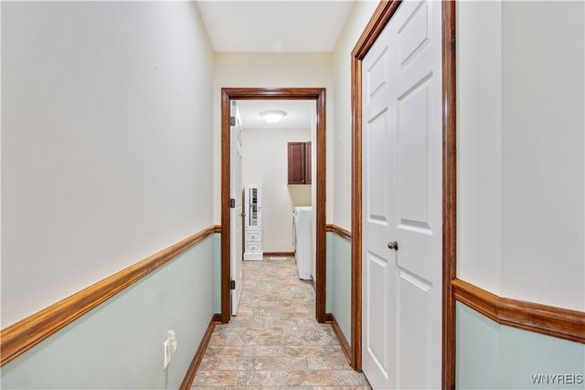 5 Saint Davids Road, Lancaster, NY 14086